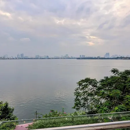 Hanoi Home 2 - Lake View Apartment-3